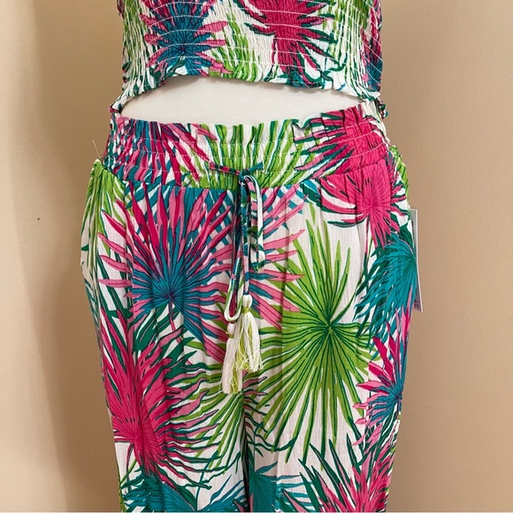 Rose + Olive Tropical 2 Piece Set - Picture 6 of 8